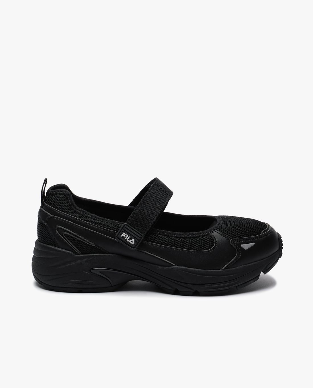 FILA - Women's Extivo Mj Low Top Sneakers