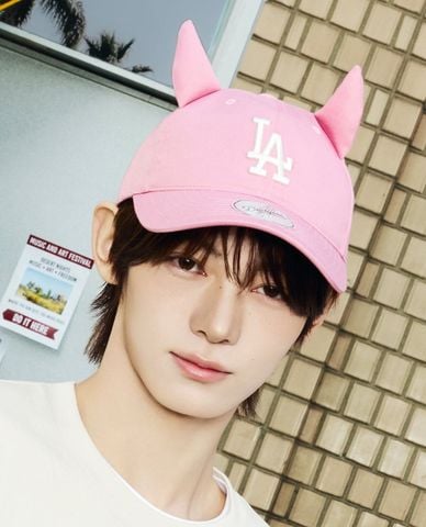  MLB - Unisex Signature Devil Baseball Cap 
