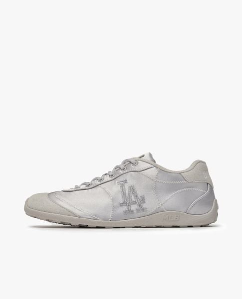  MLB - Unisex Slick Powder Low Top Sneakers 