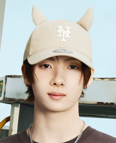  MLB - Unisex Signature Devil Baseball Cap 