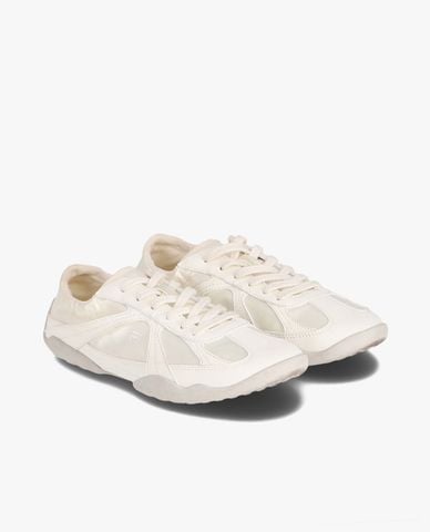  FILA - Women Glio Low Top Sneakers 