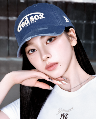  MLB - Unisex Vintage Damage Curve Logo Baseball Cap 