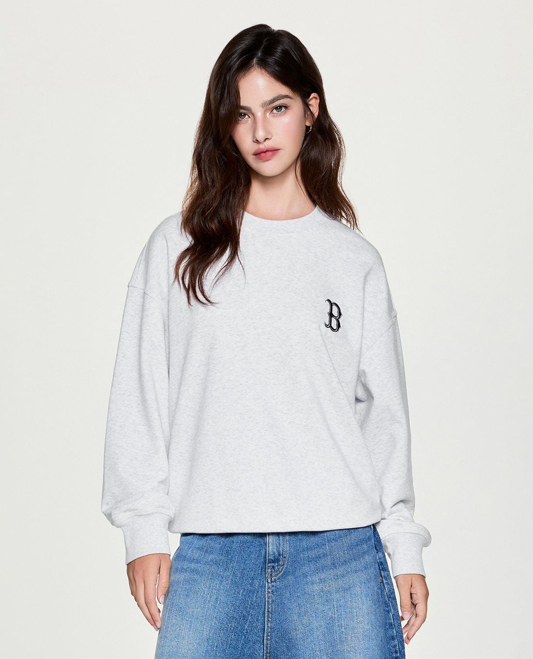 MLB - Unisex Basic Street Back Graphic Crewneck Sweatshirt