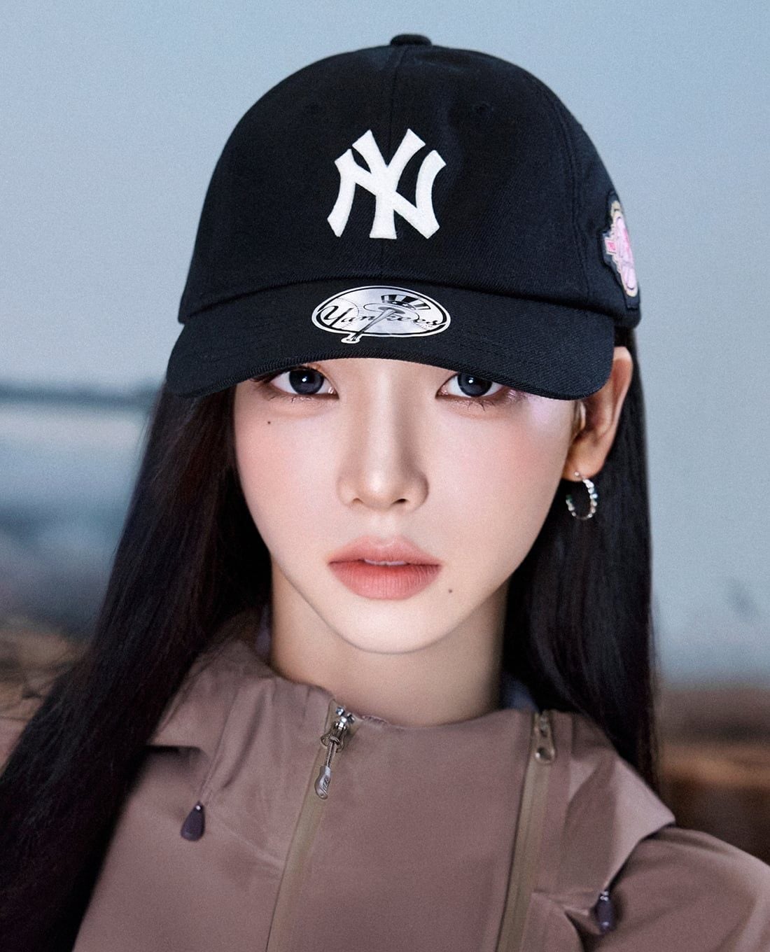 MLB - Unisex Signature Patch Unstructured Baseball Cap