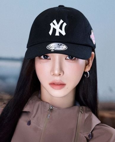  MLB - Unisex Signature Patch Unstructured Baseball Cap 