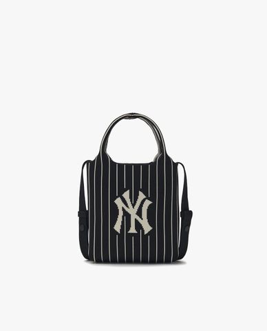  MLB - Unisex Rectangular Basic Gig Logo Knit Crossbody Bag 