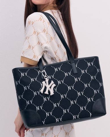  MLB - Unisex Tote Bag With Diamond Monogram Jacquard Shape 
