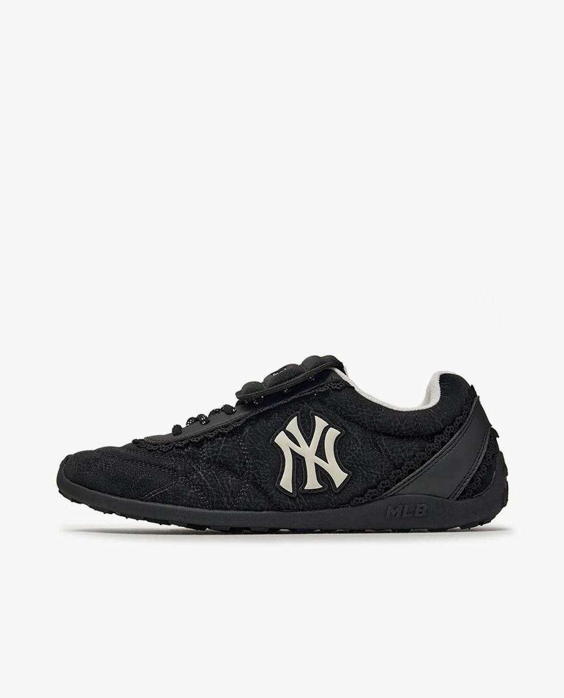 MLB - Women Sleek Lace Low Top Sneakers