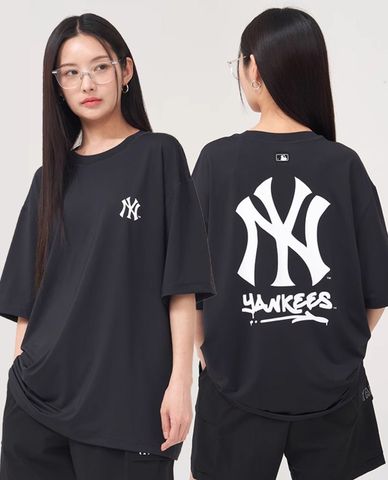  MLB - Unisex Basic Mega Logo Oversized T-shirt 
