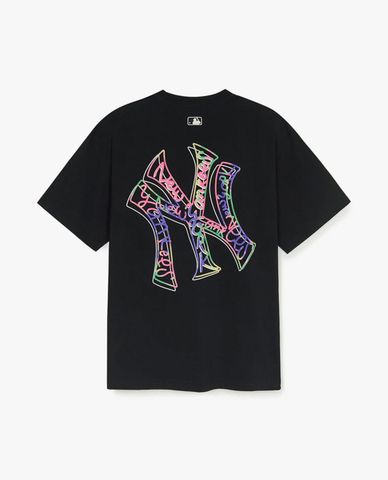 MLB - Unisex Basic Street Logo Short-Sleeve Crewneck T-Shirt 