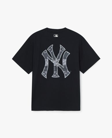  MLB - Unisex Vintage Denimlike Monogram Big Lux T Shirt 