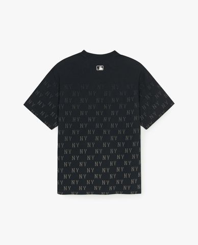  MLB - Unisex Vintage Monogram Short-Sleeve Crewneck T-Shirt 