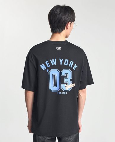 MLB - Unisex Varsity Crewneck Short-Sleeve T-shirt 