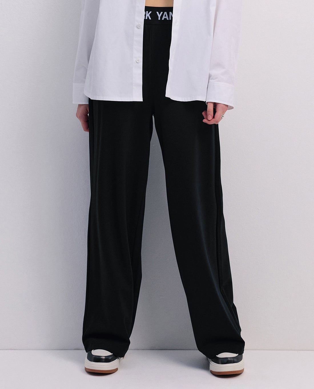 MLB - Women's Wide-Leg Elastic Waist Pants Basic Small Logo Banding