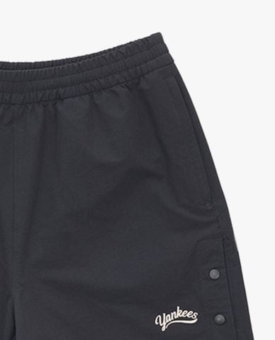  MLB - Women's Wide Leg Shorts With Elastic Waistband Varsity Sportive 