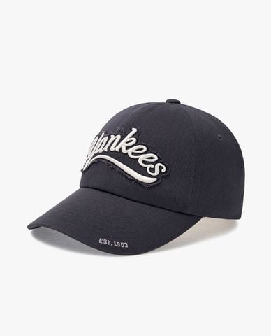  MLB - Varsity Vintage Cursive Baseball Cap 