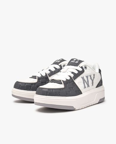 MLB - Unisex Chunky Liner Embo Monogram Sneakers 