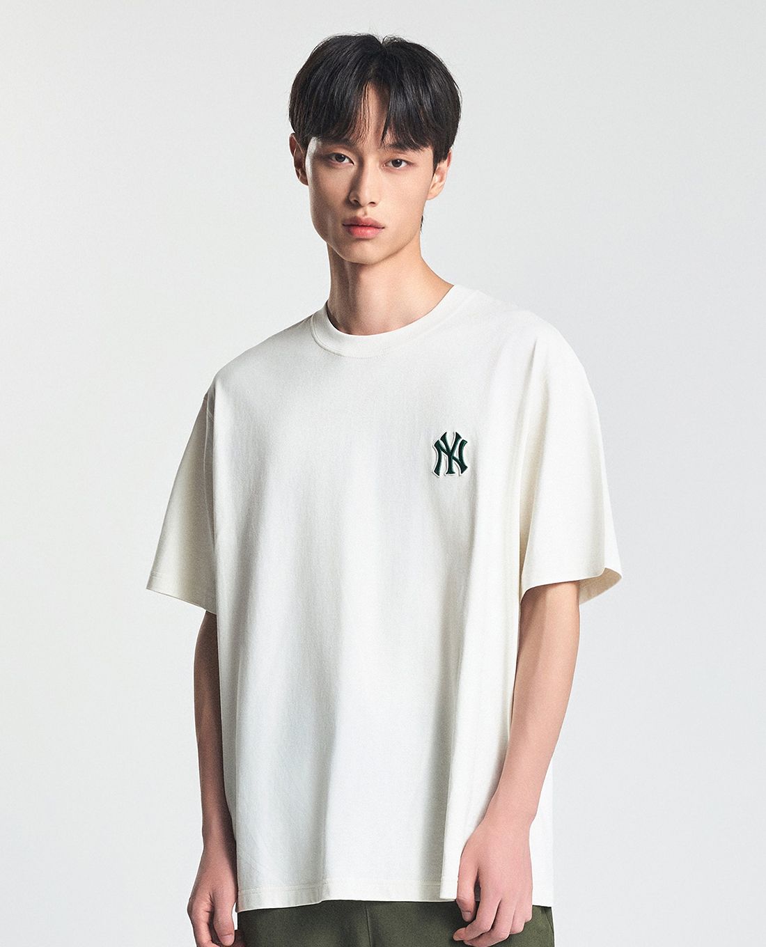 MLB - Unisex Varsity Crewneck Short-Sleeve T-shirt
