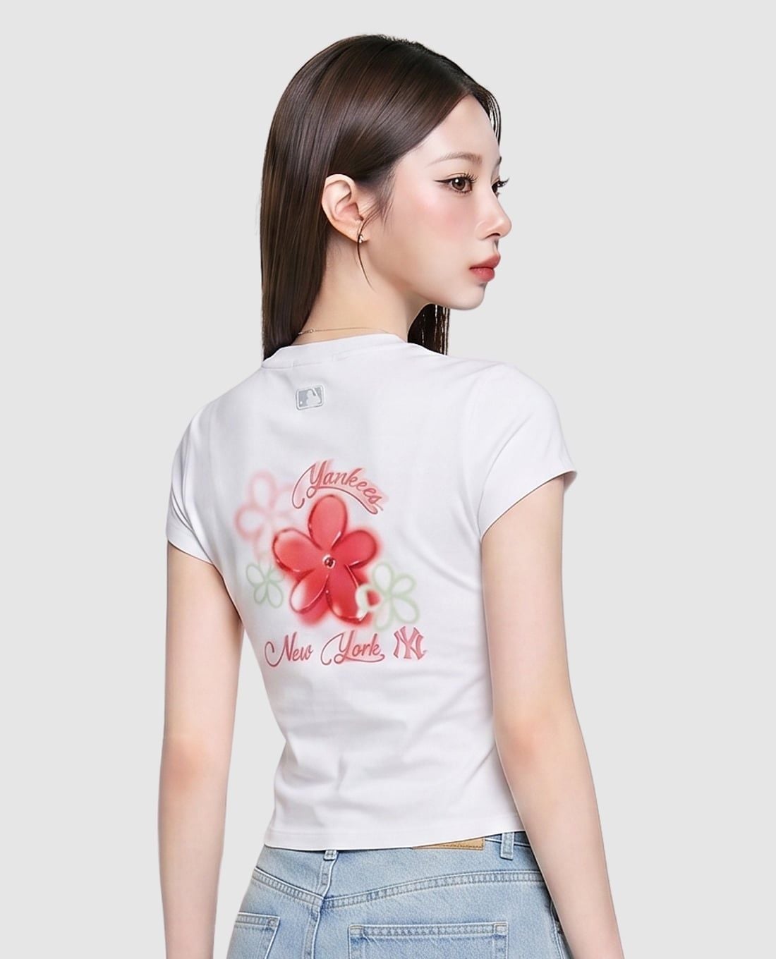 MLB - Women Floral Short Sleeve Croptop