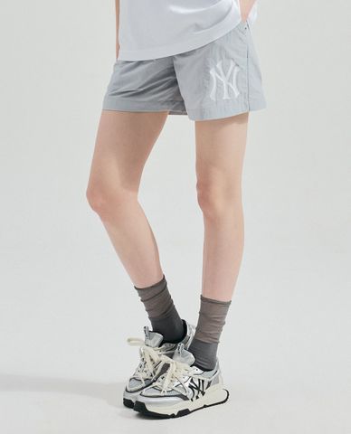  MLB - Women's Basic Mega Logo Elastic Waist Shorts 