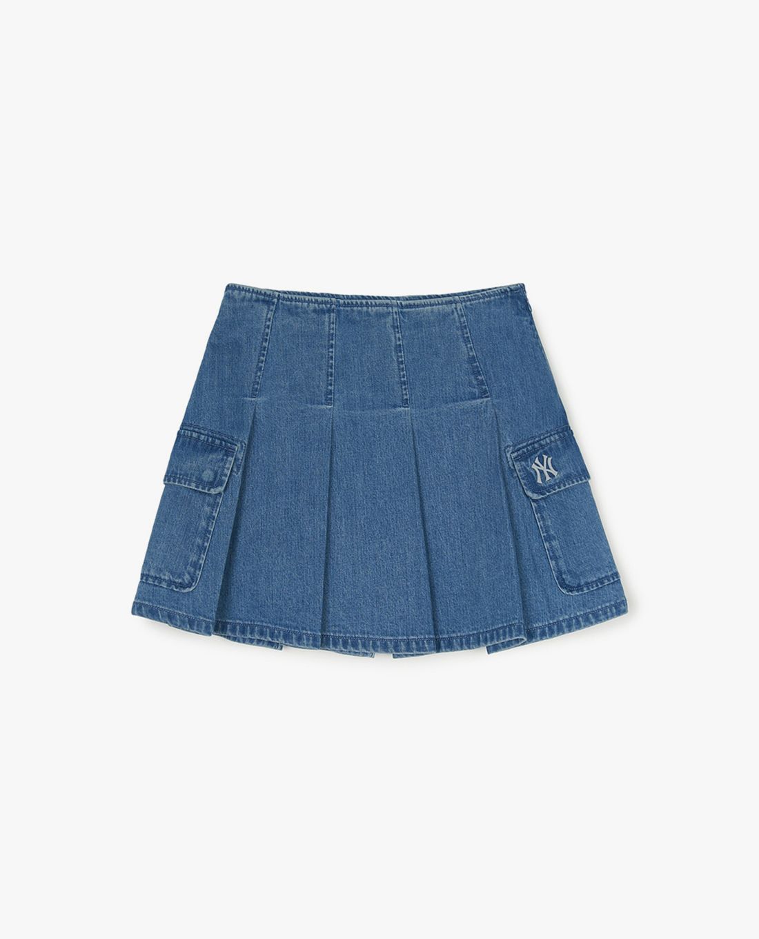 MLB - Women's Basic Cargo Pleated Mini Denim Skirt
