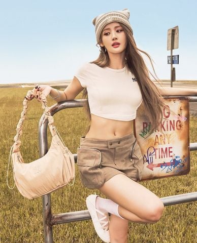  MLB - Women Basic Athleisure Rectangular Crossbody Bag 