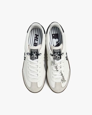  MLB - Unisex Team Logo Shoe Pin  Charm Set 