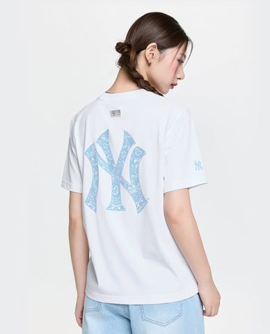  MLB - Unisex Basic Lace Mega Logo T Shirt 