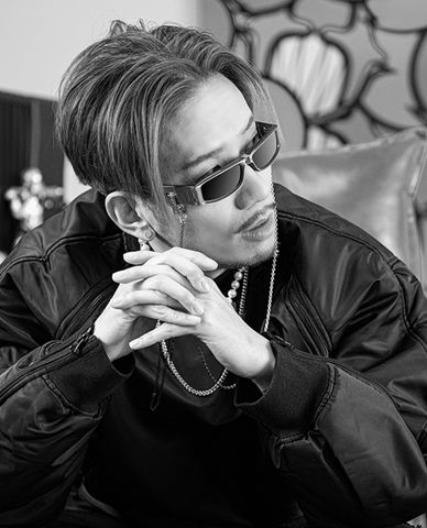  MUJOSH - Fashion Long Rectangular Sunglasses 