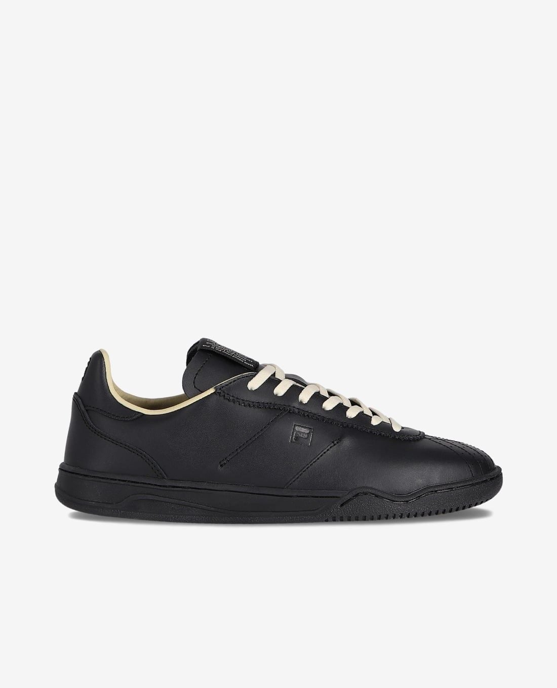 FILA - Women Slant Shot Low Top Sneakers