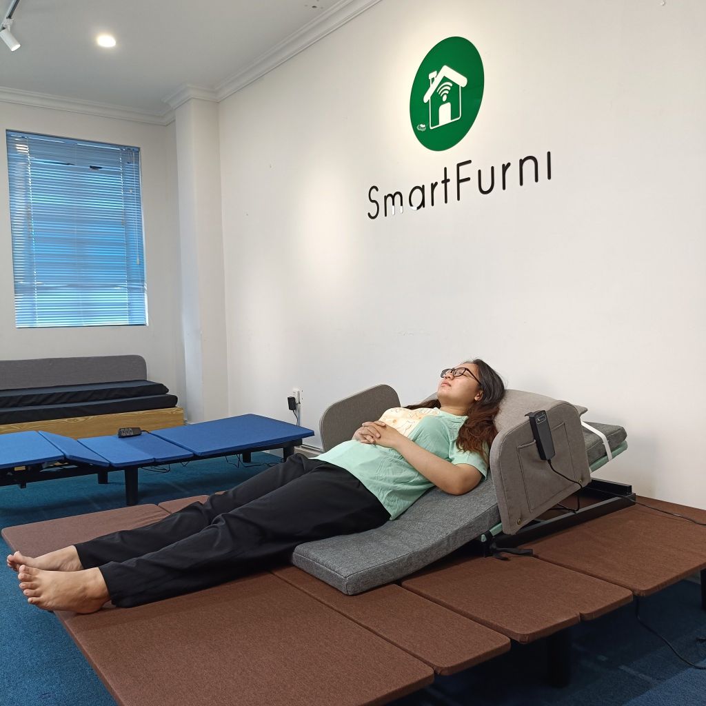 Đệm nâng hạ tự động SmartFurni - Phiên Bản 1 Động Cơ SM-GTL120 không tay vịn