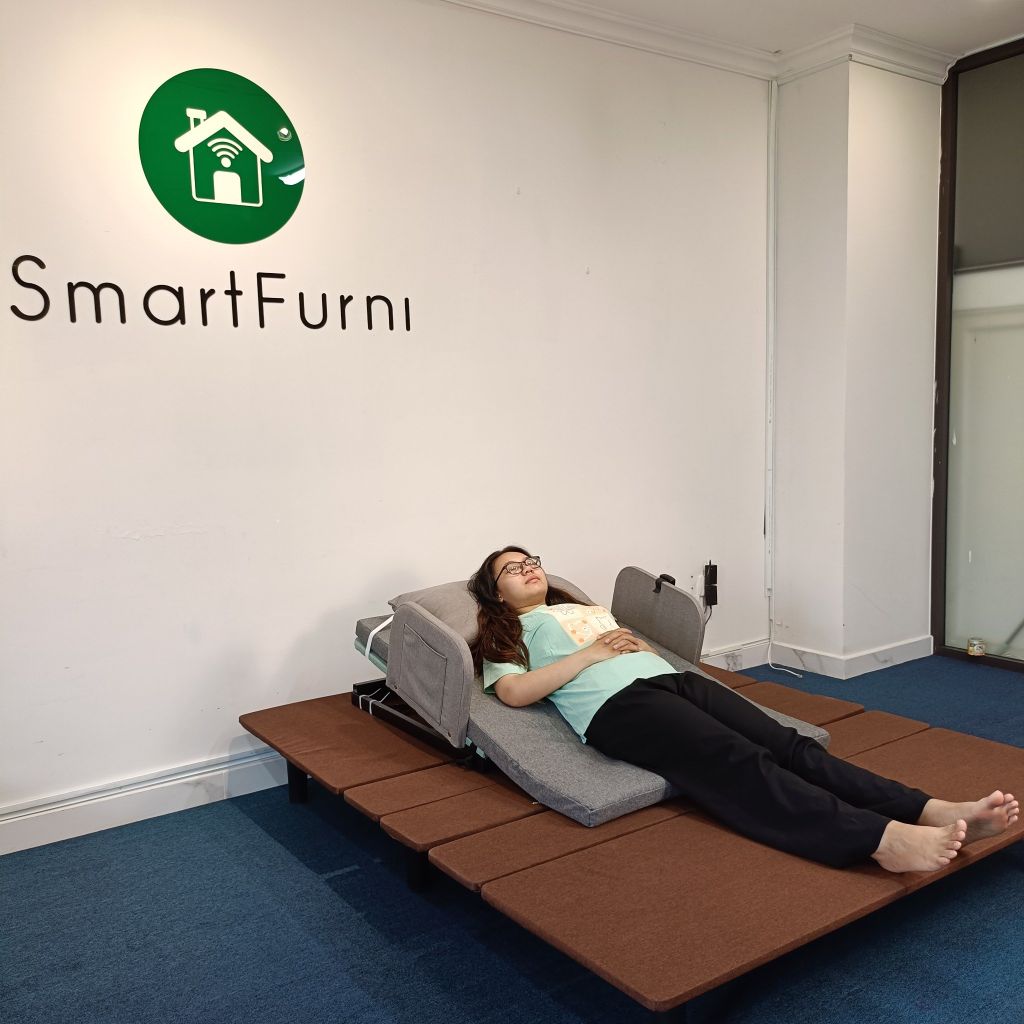Đệm nâng hạ tự động SmartFurni - Phiên Bản 1 Động Cơ SM-GTL120 không tay vịn