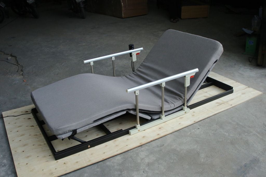 Giường Nâng Lưng Và Chân Tự Động SmartFurni - Phiên Bản 2 Động Cơ SM-GTL460