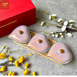  Khay mứt tết 3 Hình Trái Tim màu tím san hô 