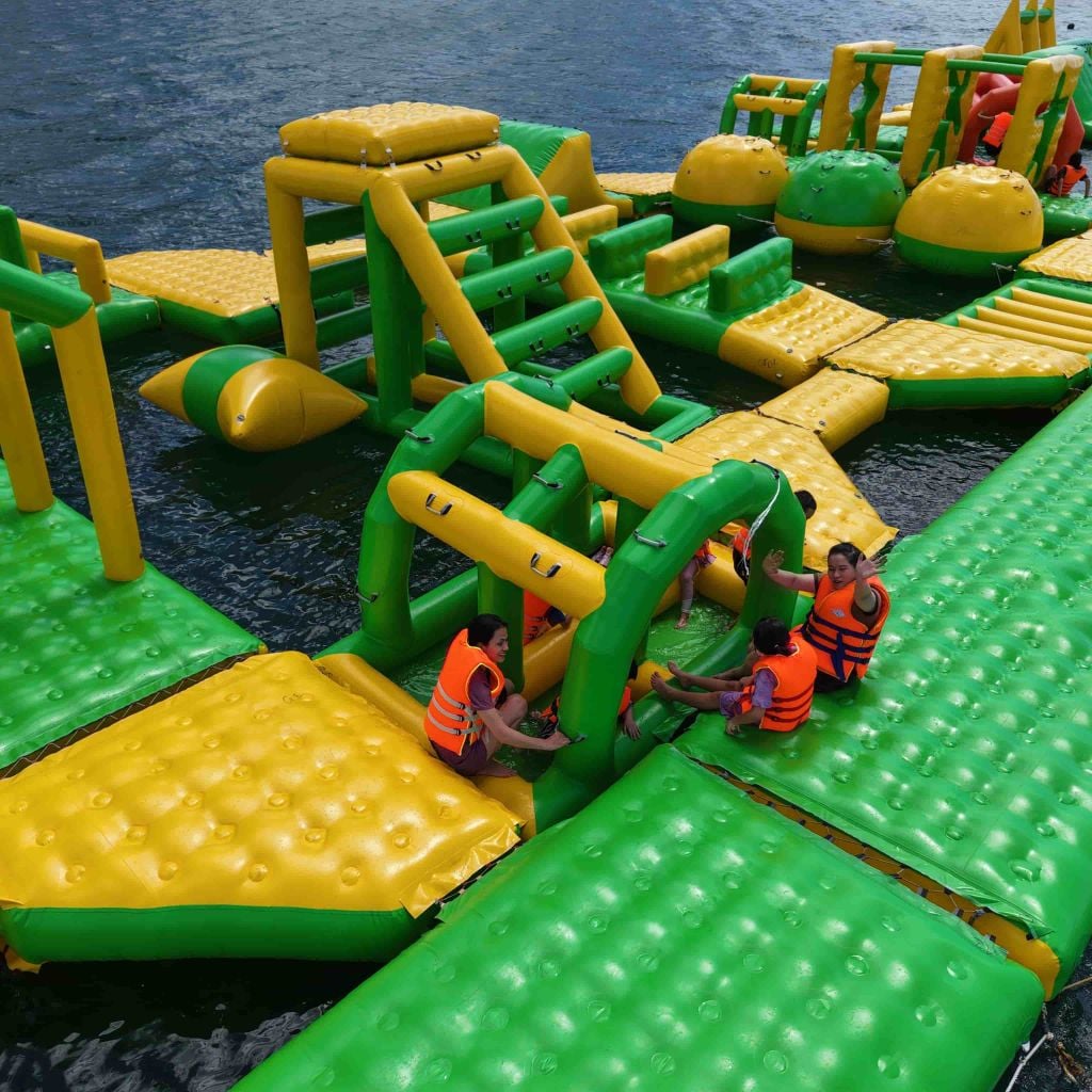  Floating bay - Vịnh phao nổi 