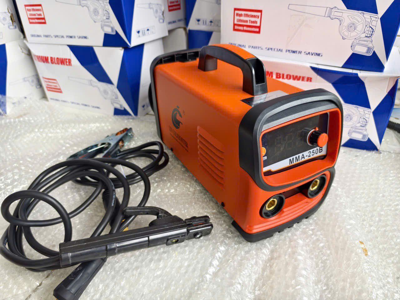  Máy hàn 250b 4igbt 4diot 4 tụ màn hình led 