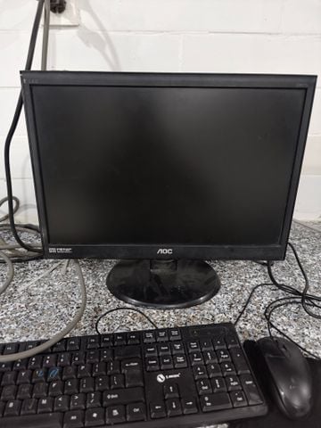  Màn hình pc có ám nhẹ 