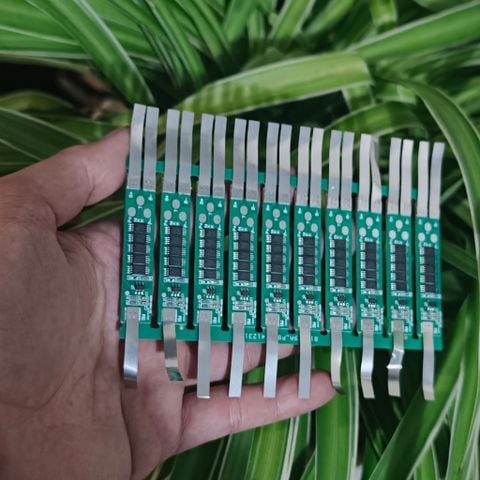  Mạch 2s 3.2v và 3.7v 5fes 