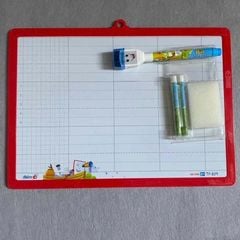 Bảng 2 Mặt A4 Kẻ Ngang + Kẻ Ô Kèm Bút Lông Bảng Thiên Long B-09