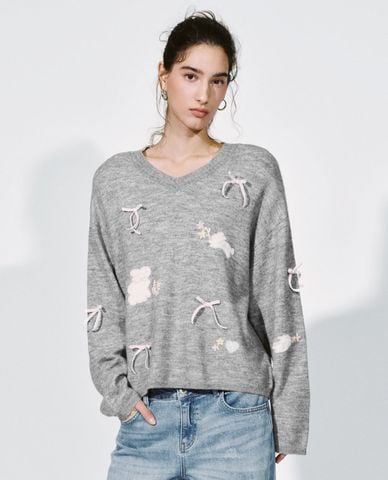  URBAN REVIVO - Áo dệt kim nữ cổ V tay dài phối nơ 