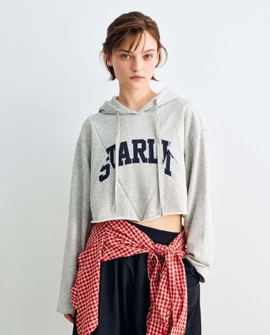  URBAN REVIVO - Áo hoodie nữ tay dài phom croptop 