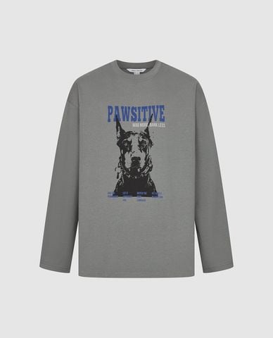  URBAN REVIVO - Áo thun nam cổ tròn tay dài in in họa tiết 