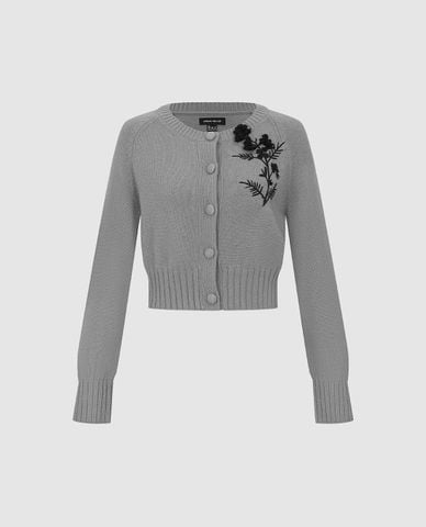  URBAN REVIVO - Áo khoác cardigan nữ tay dài thêu hoa 