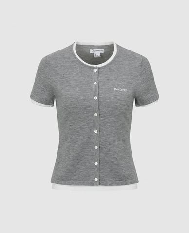  URBAN REVIVO - Áo dệt kim nữ cổ tròn tay ngắn phối nút 