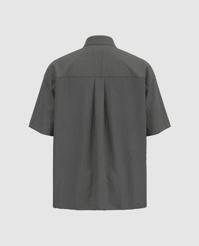  URBAN REVIVO - Áo sơ mi nam cổ bẻ tay ngắn phối túi hộp 