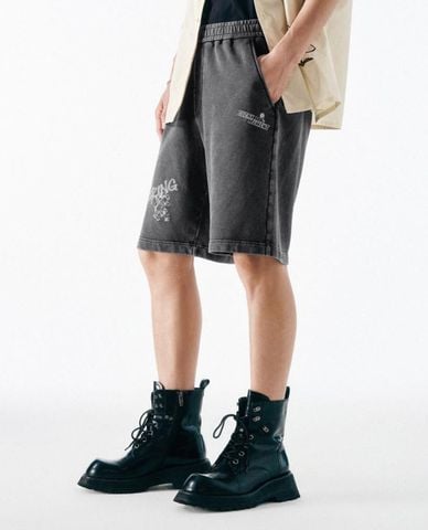  URBAN REVIVO - Quần short nam ống rộng lưng thun in hoạ tiết 