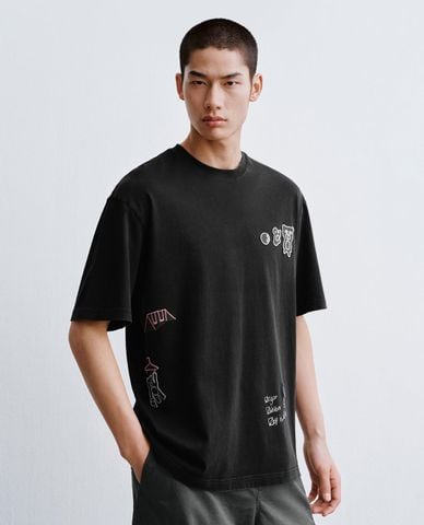  URBAN REVIVO - Áo thun nam cổ tròn tay ngắn năng động 