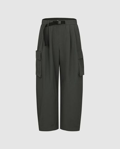  URBAN REVIVO - Quần nam ống rộng phối túi hộp 