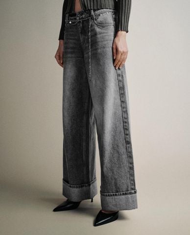  URBAN REVIVO - Quần jeans nữ ống rộng xắn gấu 