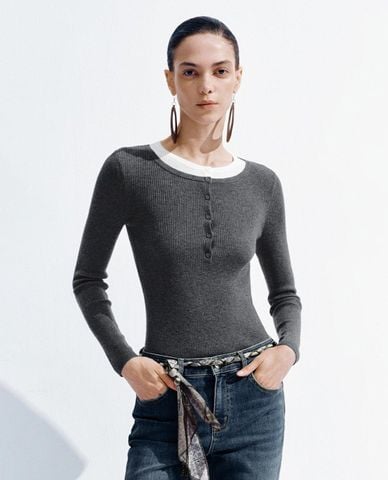  URBAN REVIVO - Áo dệt kim nữ cổ tròn tay dài phối viền 